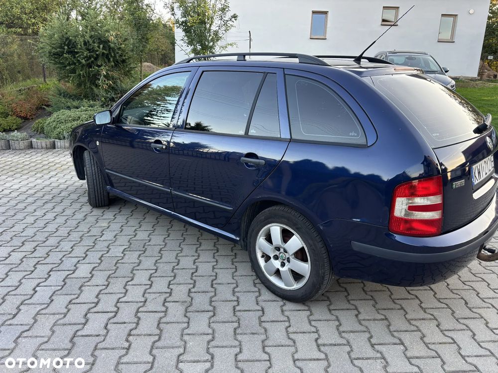 Skoda Fabia - 12