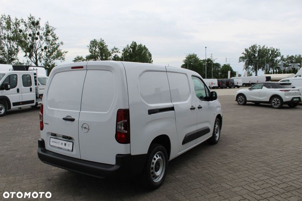 Opel Combo - 8