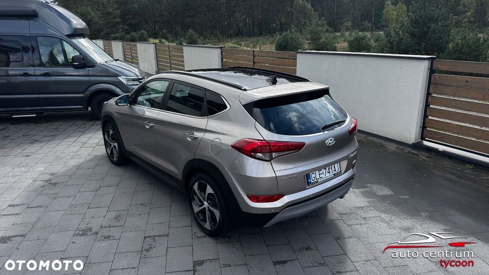 Hyundai Tucson - 10