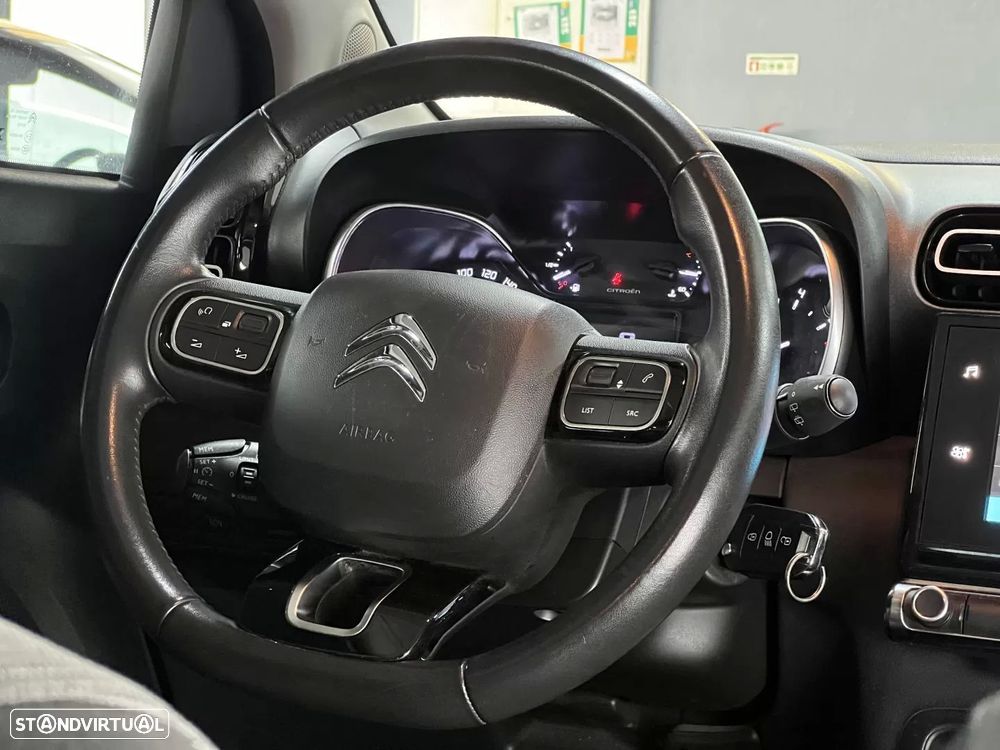 Citroën C3 Aircross 1.2 PureTech Shine - 28