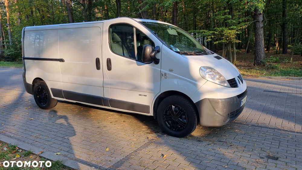 Renault Trafic - 19