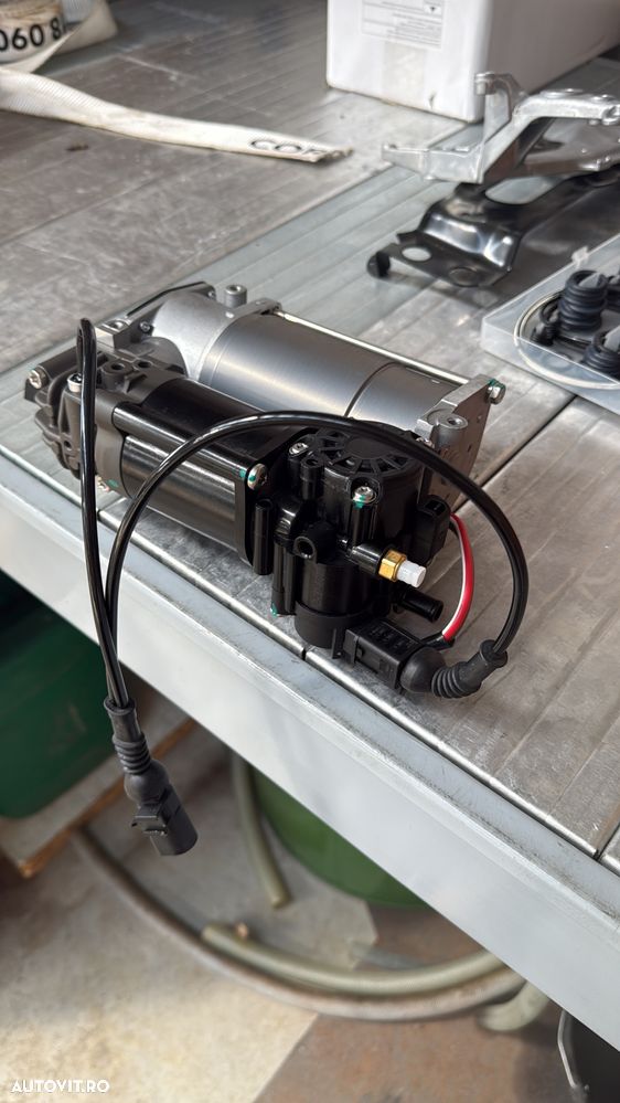 Compresor perne aer BMW Compresor perne aer BMW F07 GT F11 F11N 535i 550i 760i 750i  37106781827 37206789450 ￼⁨0757 136 393 - 5