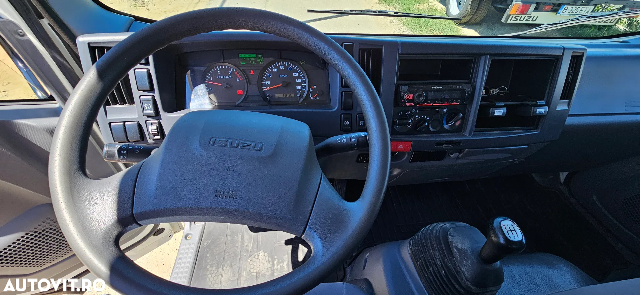 Isuzu Basculabila - 11
