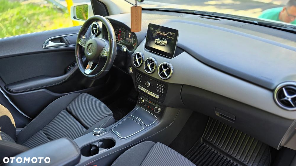 Mercedes-Benz Klasa B 180 (CDI) d 7G-DCT - 14