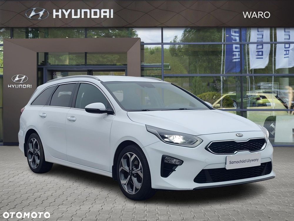 Kia Ceed - 8