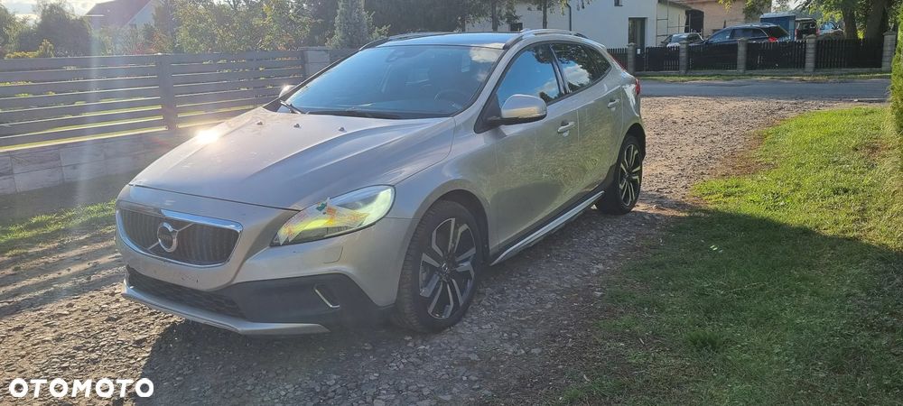 Volvo V40 2019 photo 4
