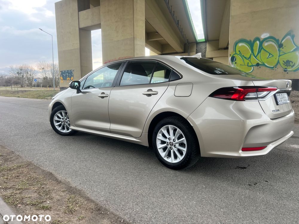 Toyota Corolla 1.6 Comfort MS - 9