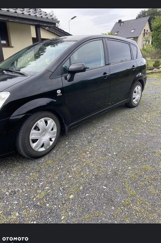 Toyota Corolla Verso 2.0 D-4D - 2