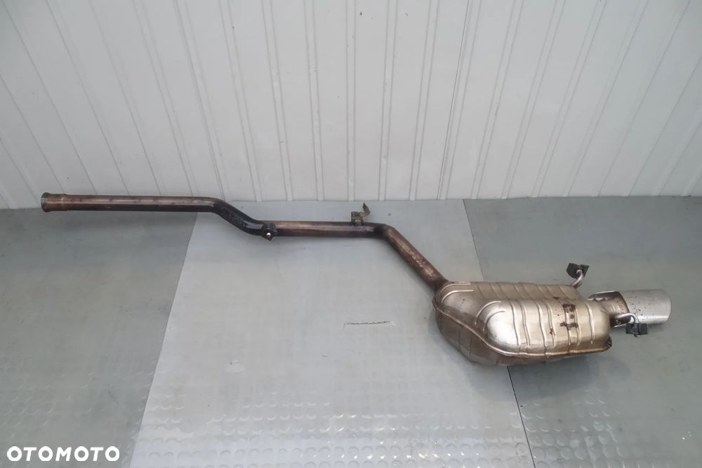 Mercedes C Klasa w204 Wydech Tłumik koncowy A2044911801 - 1