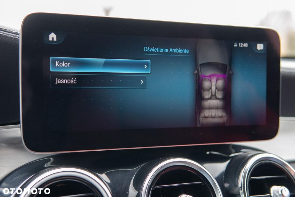 Mercedes-Benz GLC 300 4Matic 9G-TRONIC AMG Line - 21