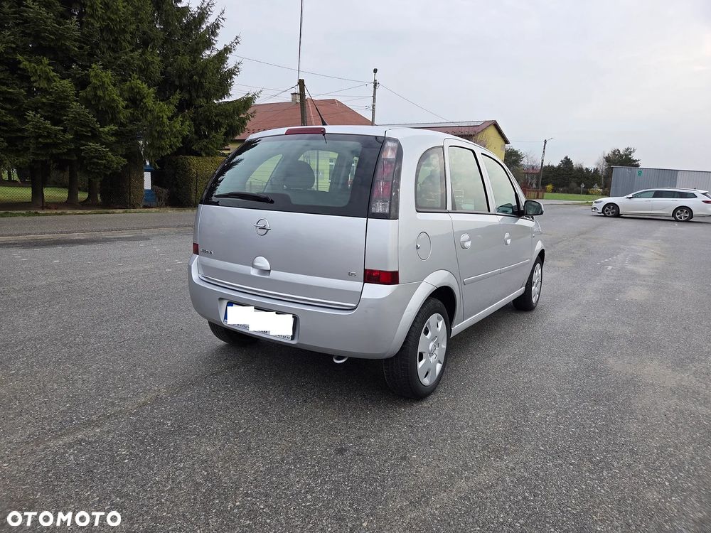 Opel Meriva 1.6 16V Innovation - 11