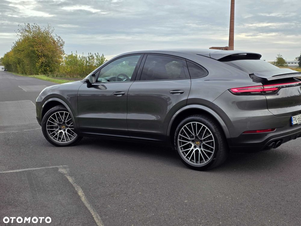Porsche Cayenne - 3