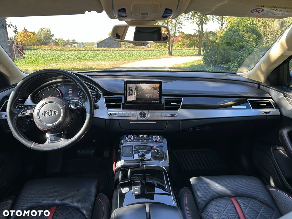 Audi A8 - 10