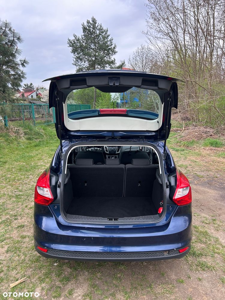 Ford Focus 1.6 Ambiente - 29