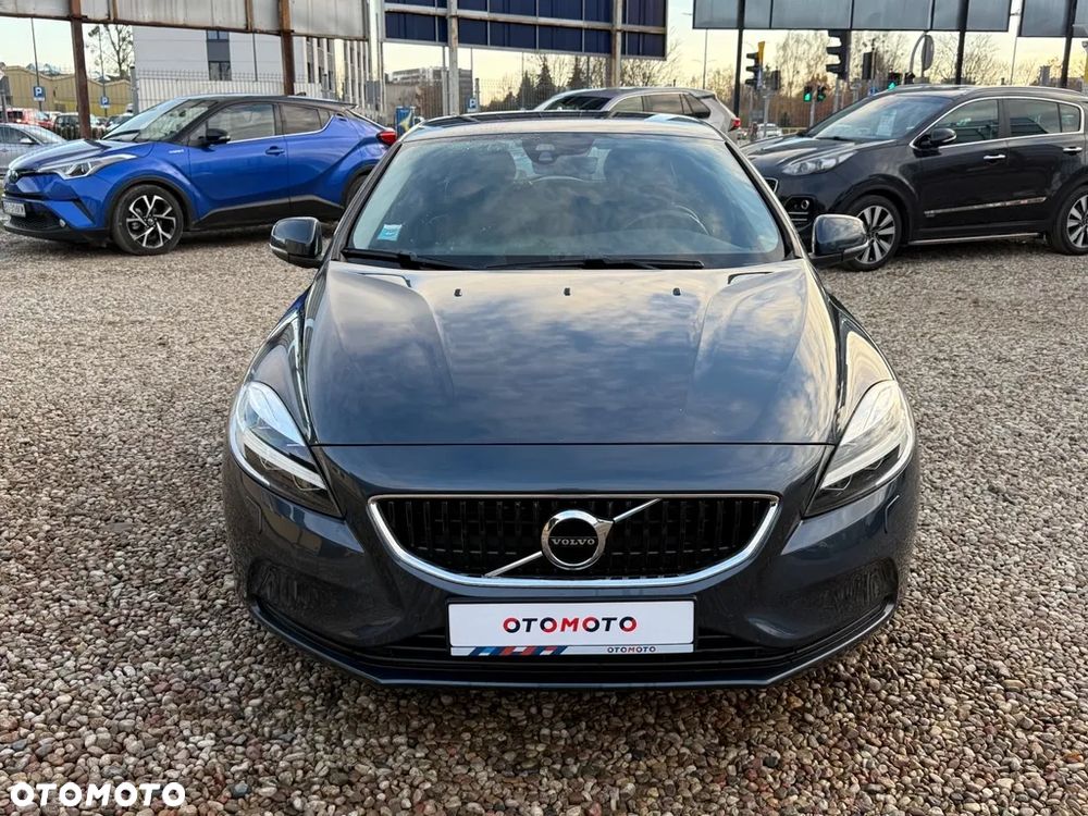 Volvo V40 D2 Drive-E Momentum - 4
