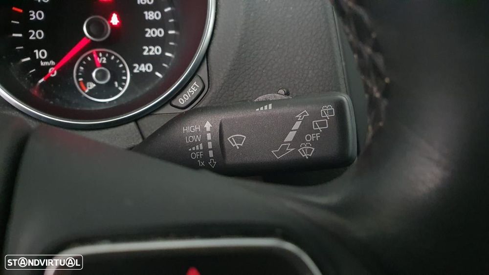 VW Golf 1.6 TDi Style - 22