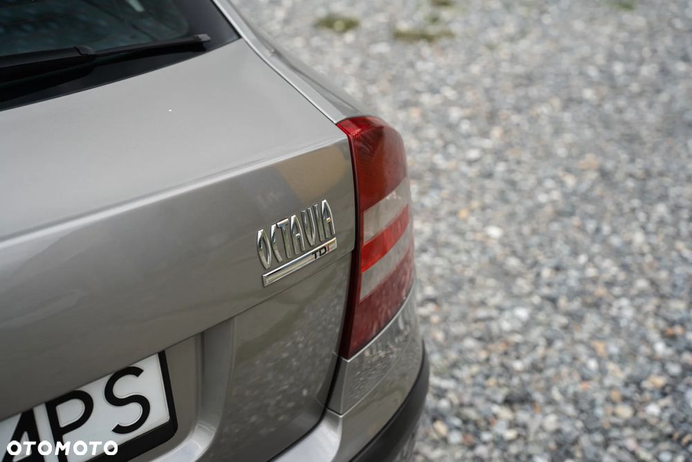 Skoda Octavia - 2