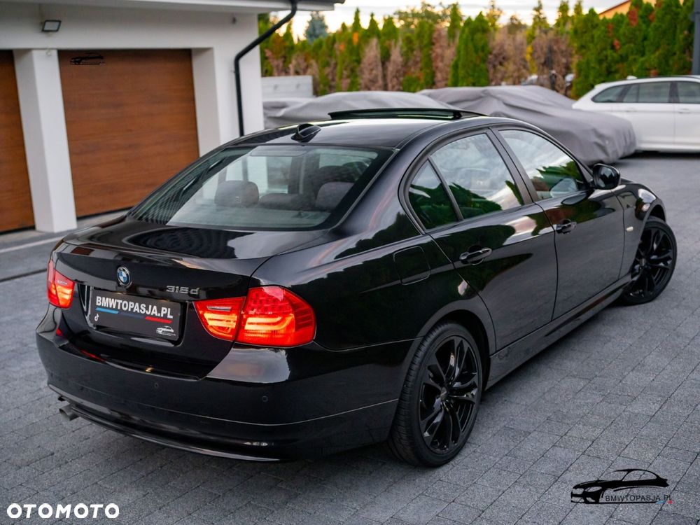 BMW Seria 3 - 33