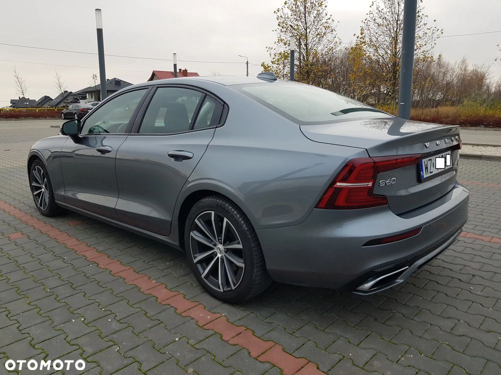 Volvo S60 T5 AWD Momentum Pro - 6