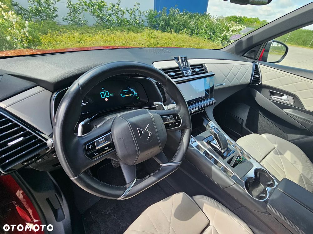 DS Automobiles DS 7 Crossback - 17