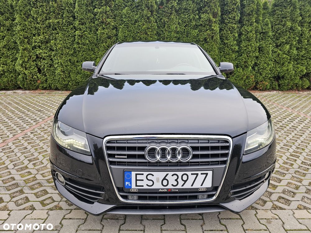 Audi A4 Limousine - 4