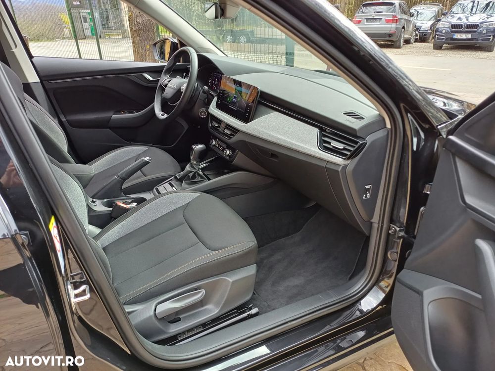 Skoda Kamiq 1.5 TSI DSG Tour - 10