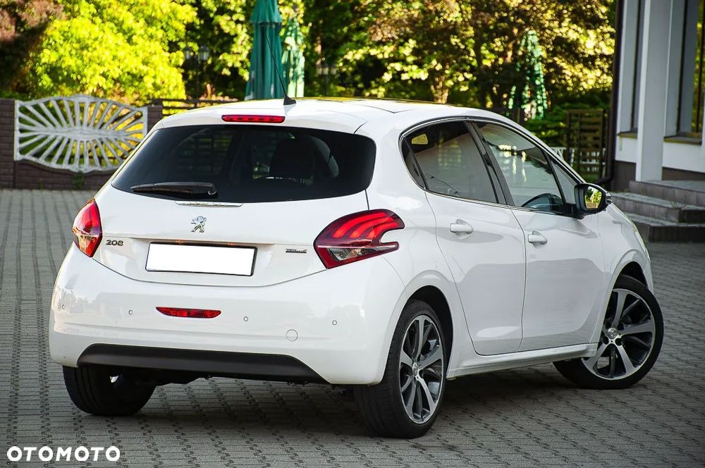 Peugeot 208 PureTech 110 Stop & Start Tech Edition - 12