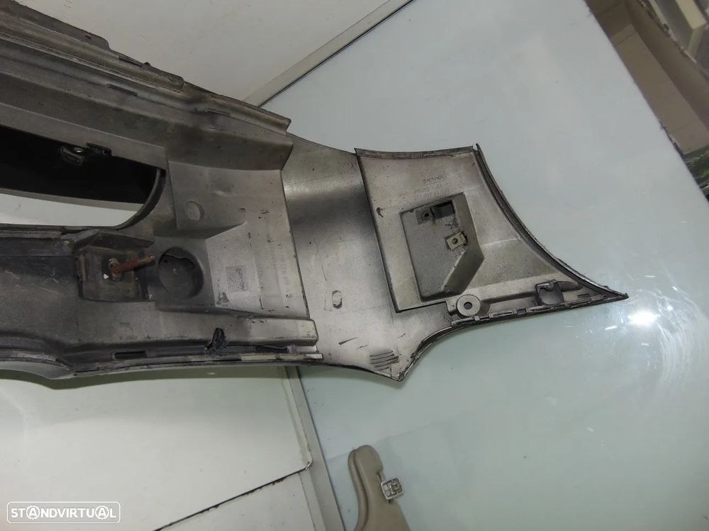 Ford Puma para-choques - 5