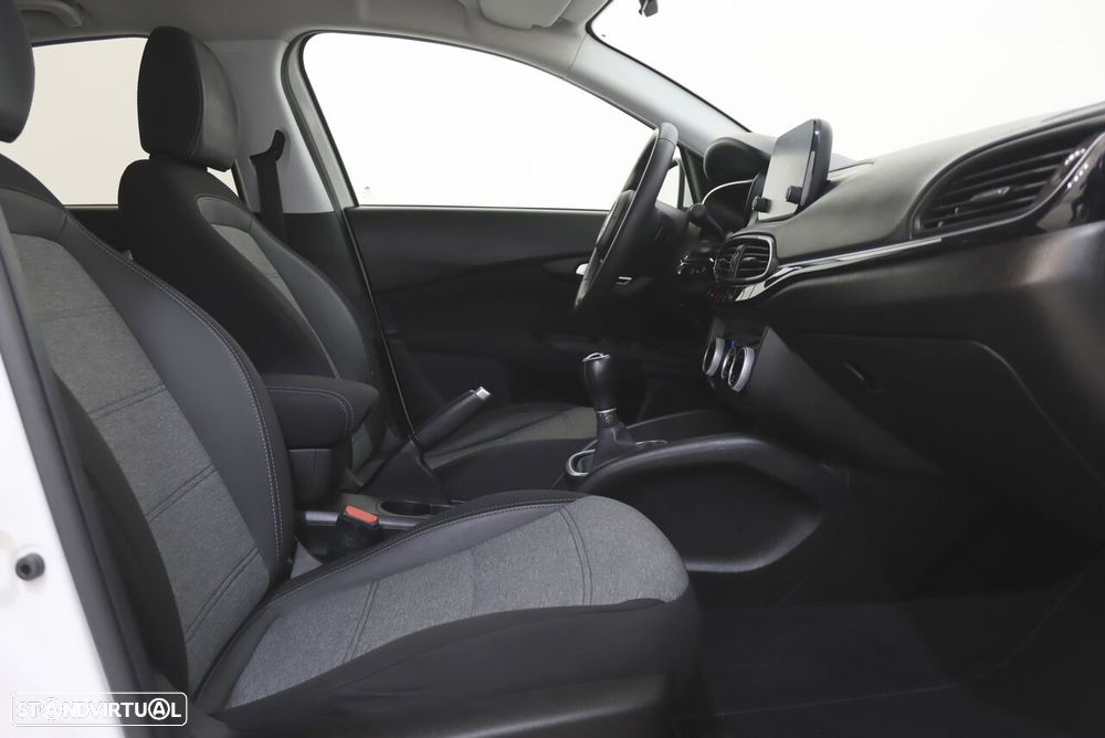 Fiat Tipo Cross 1.3 Multijet - 10