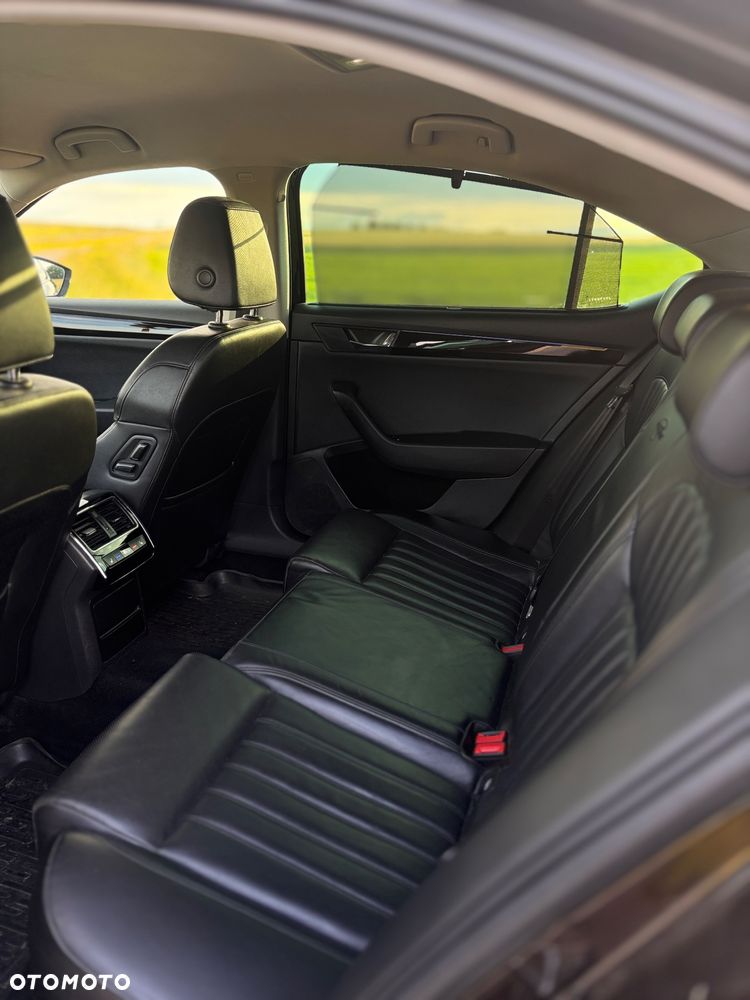 Skoda Superb 2.0 TDI DSG L&K - 8