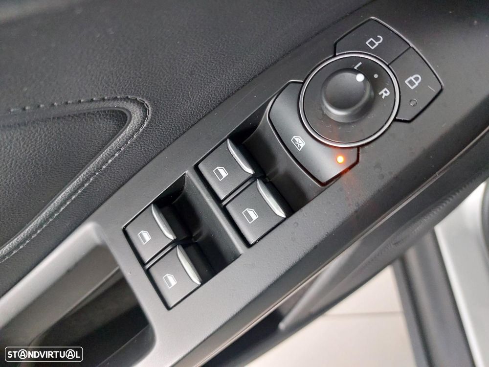 Ford Focus SW 1.0 EcoBoost Connected - 18