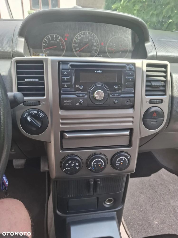 Nissan X-Trail - 6