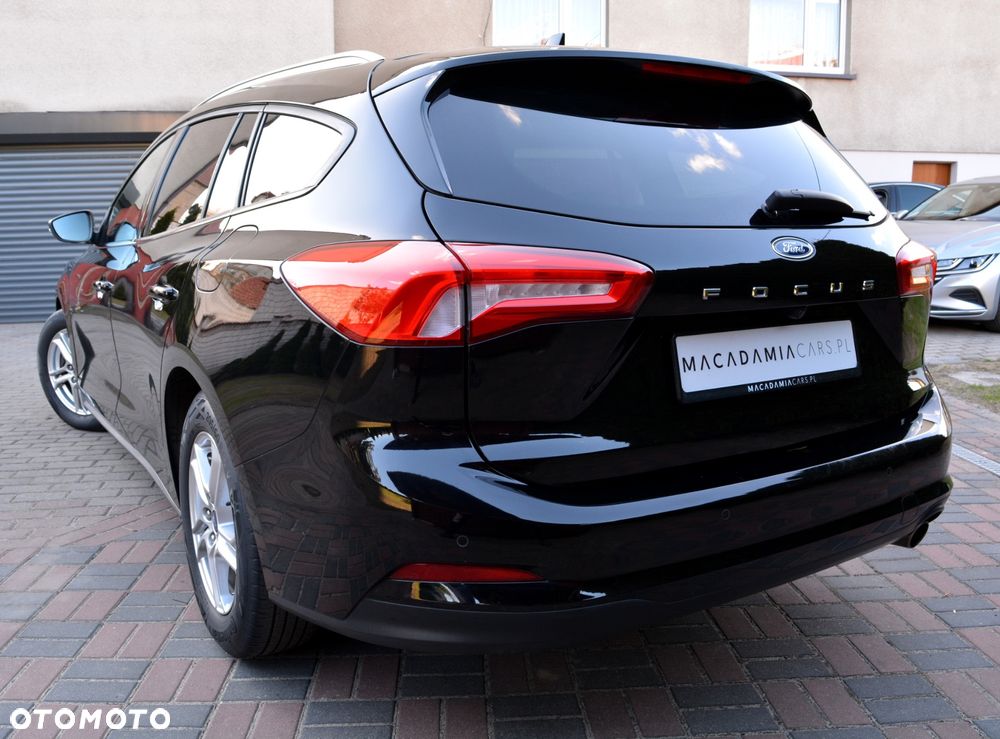 Ford Focus 2.0 EcoBlue Active Business - 4