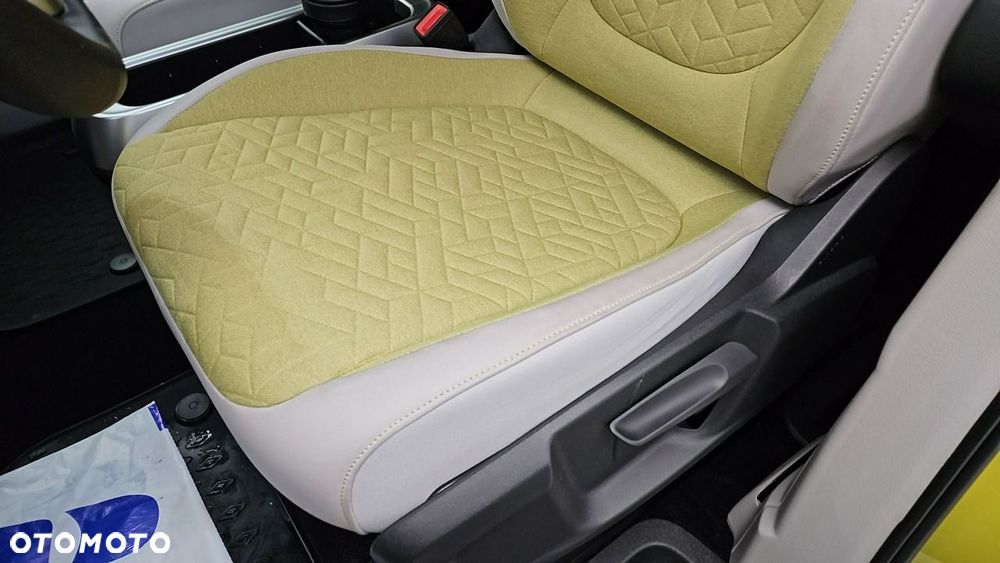 Volkswagen ID. Buzz 82kWh Pro - 12