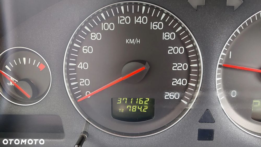 Volvo XC 70 D5 AWD Automatik - 9