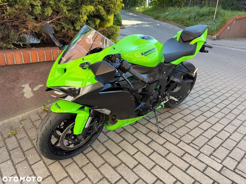 Kawasaki ZXR - 4
