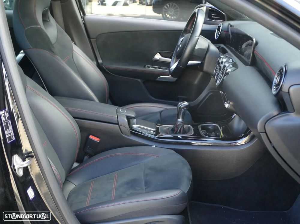 Mercedes-Benz A 180 d AMG Line - 31