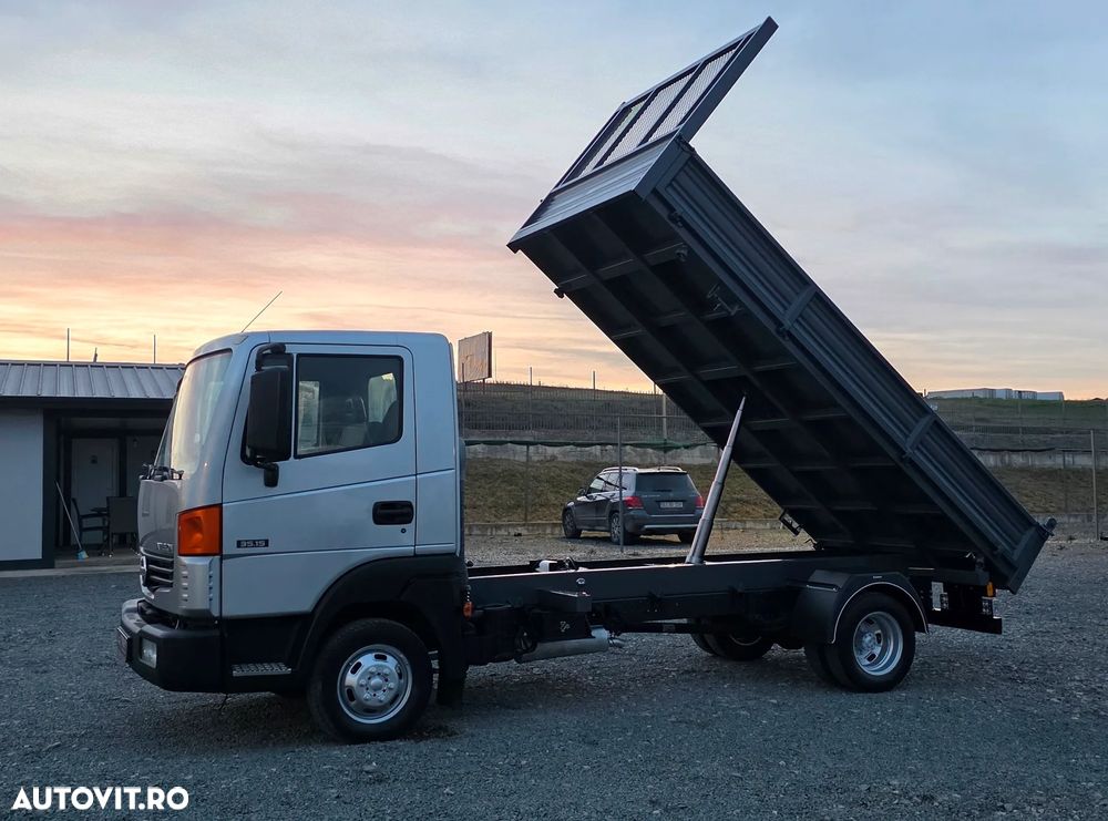 Nissan ATLEON 35TK35, 3.0 TDI, 150cp, 180.254 km, basculabil 3 parti , 4.2m,  3.5 t, cat. B, 11/2007 (serie 2008), factura, seap, finantare PJ, rate PF - 30