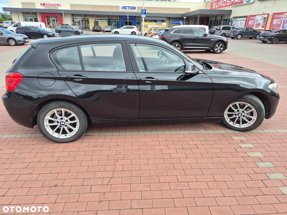 BMW Seria 1 116d - 5