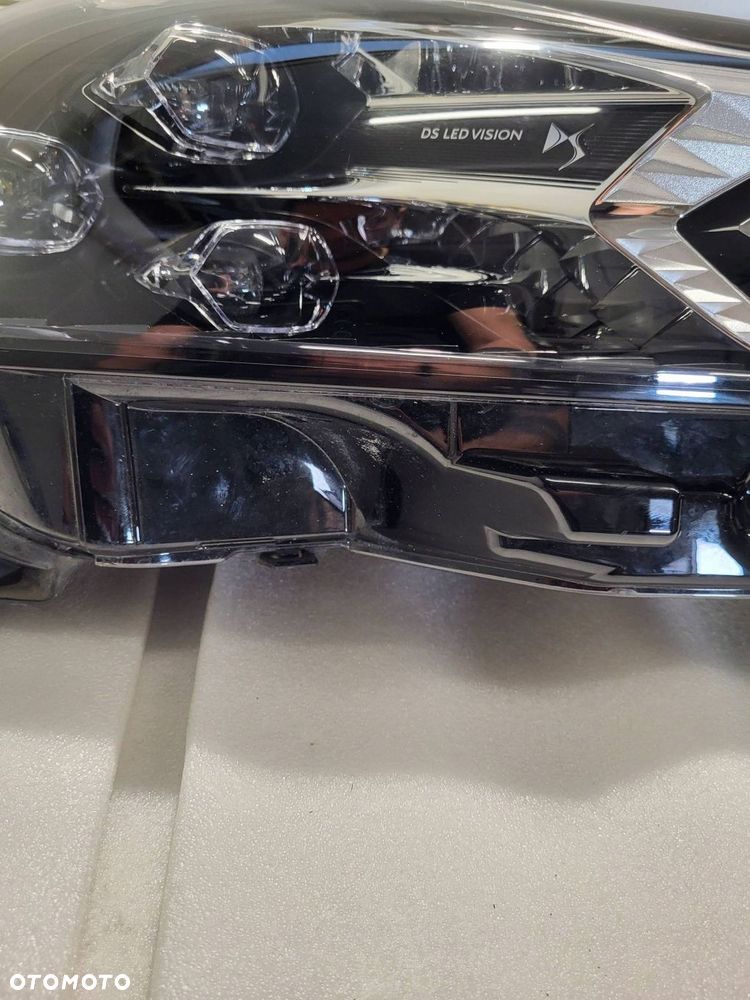 citroen ds3 crossback full led przód strona prawa 9820840680 - 2