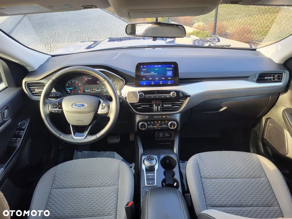 Ford Kuga 1.5 EcoBoost ST-LINE - 26