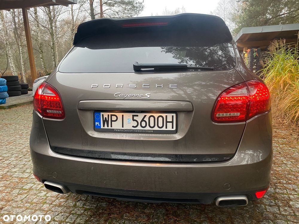 Porsche Cayenne - 8