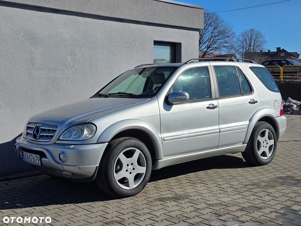 Mercedes-Benz ML 500 - 1