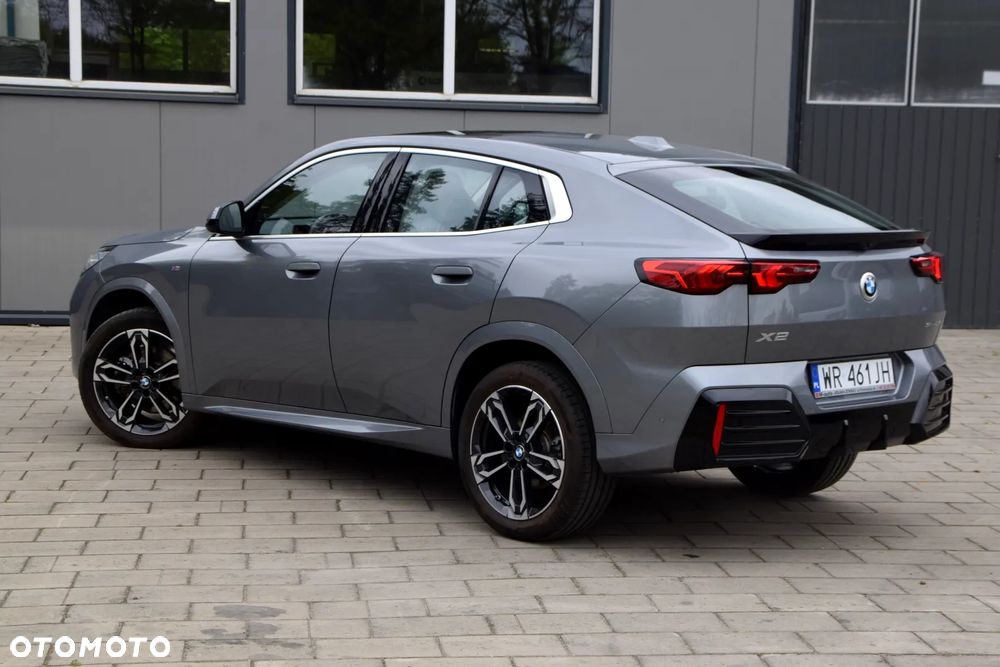 BMW X2 - 11