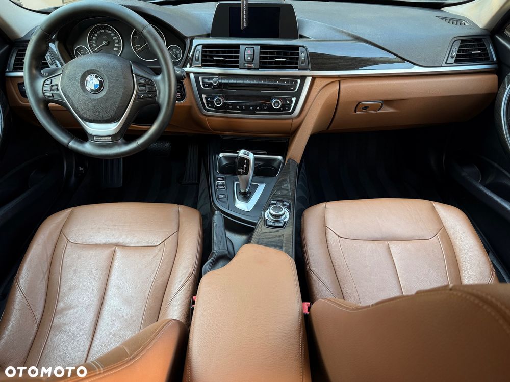 BMW Seria 3 320d Eff.Dynamics Luxury Line - 12