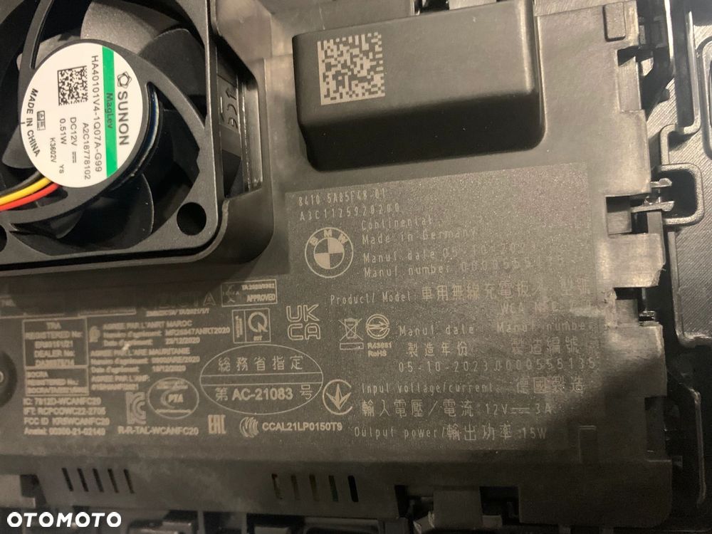 CUPHOLDER SCHOWEK TUNELU ŁADOWARKA INDUKCJA USB TYP C BMW 5 G60 G61 5A34B16 - 7