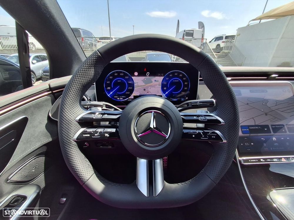 Mercedes-Benz EQE 350+ - 10