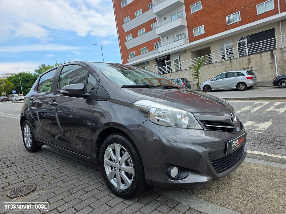 Toyota Yaris 1.0 VVT-i Comfort+P.Style - 9
