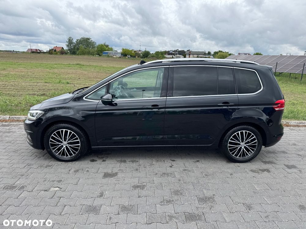 Volkswagen Touran 2.0 TDI SCR DSG Highline - 12