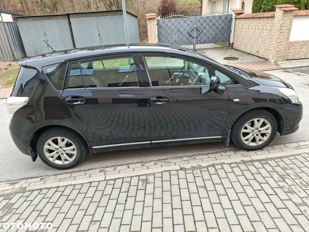 Toyota Verso 2.0 D-4D - 3